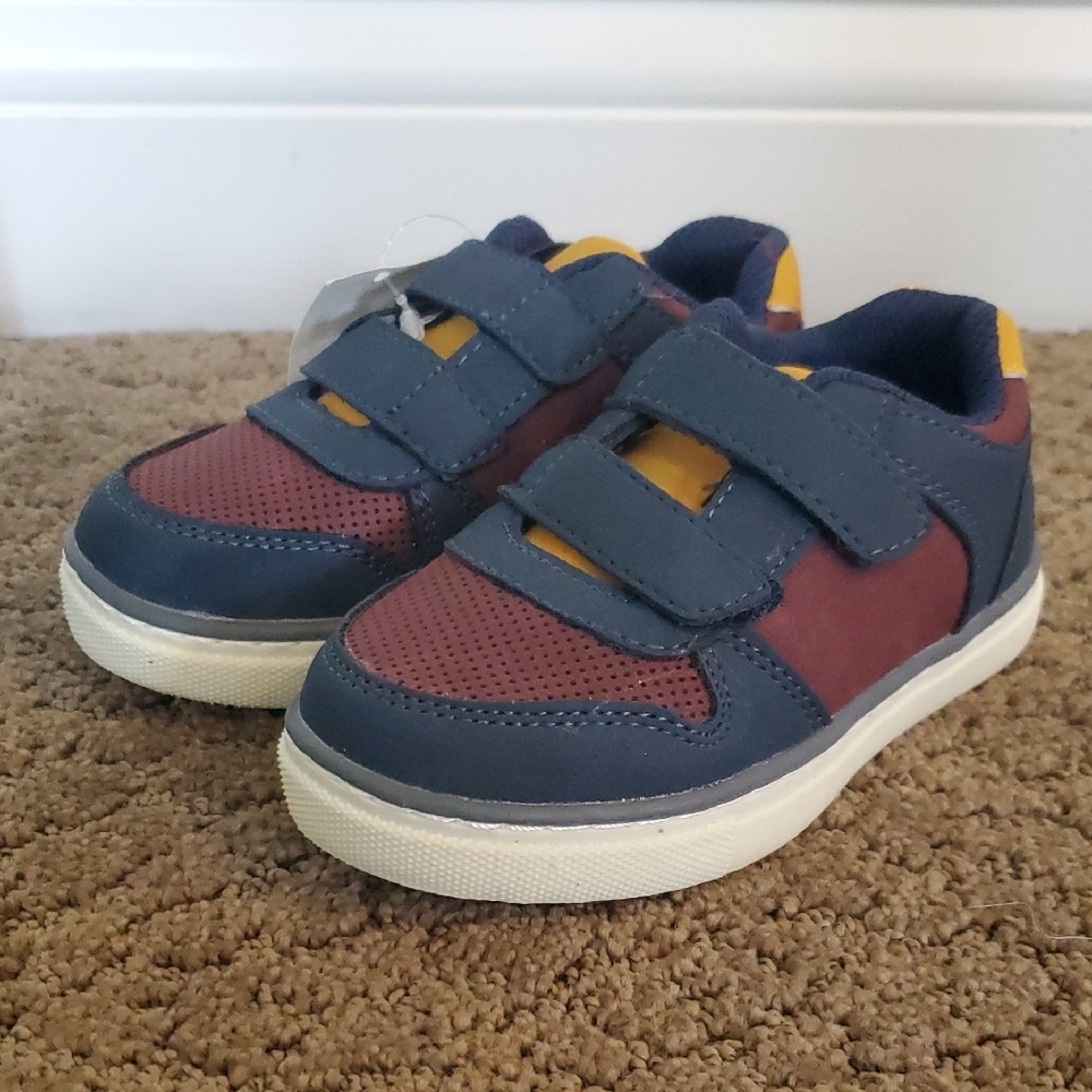 Falls Creek Kids Sneakers in Navy, Burgundy & Yellow